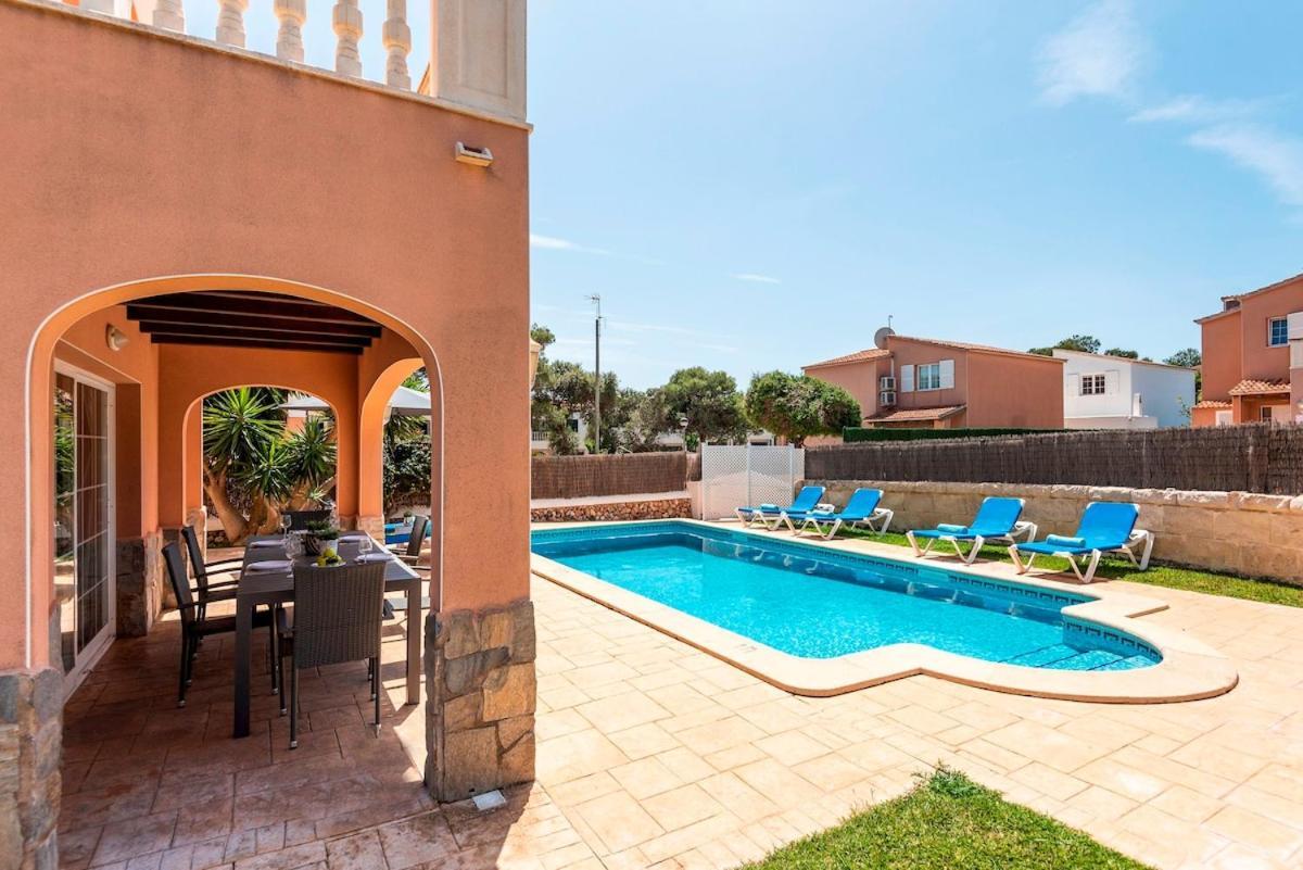 Villa Itsasalde 3 Bedroom Villa, Cala'n Blanes