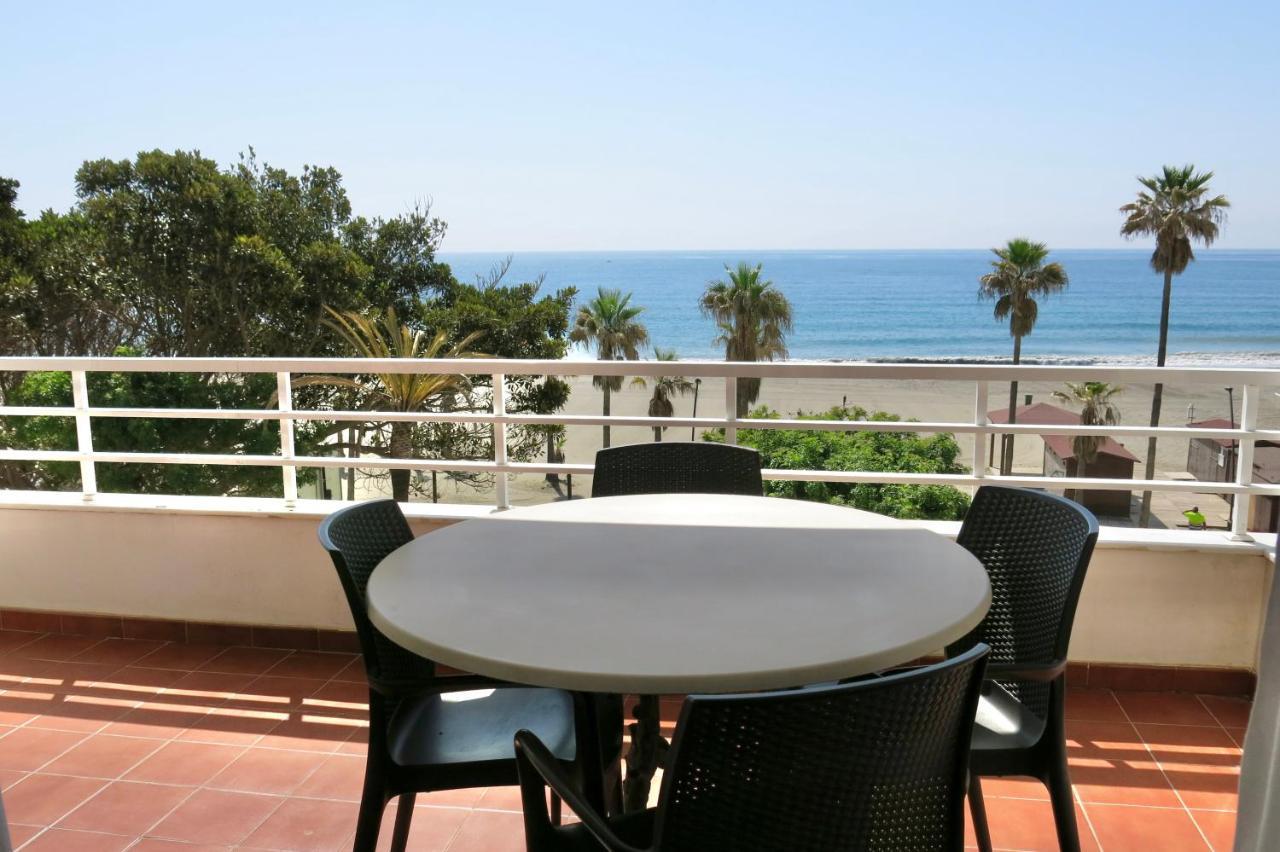 Gorgeous Sea Views And Great Location! Apartment *