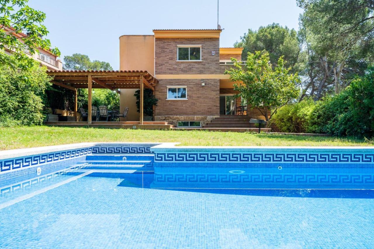 GLOBAL BOSCOS con piscina privada Villa Tarragona