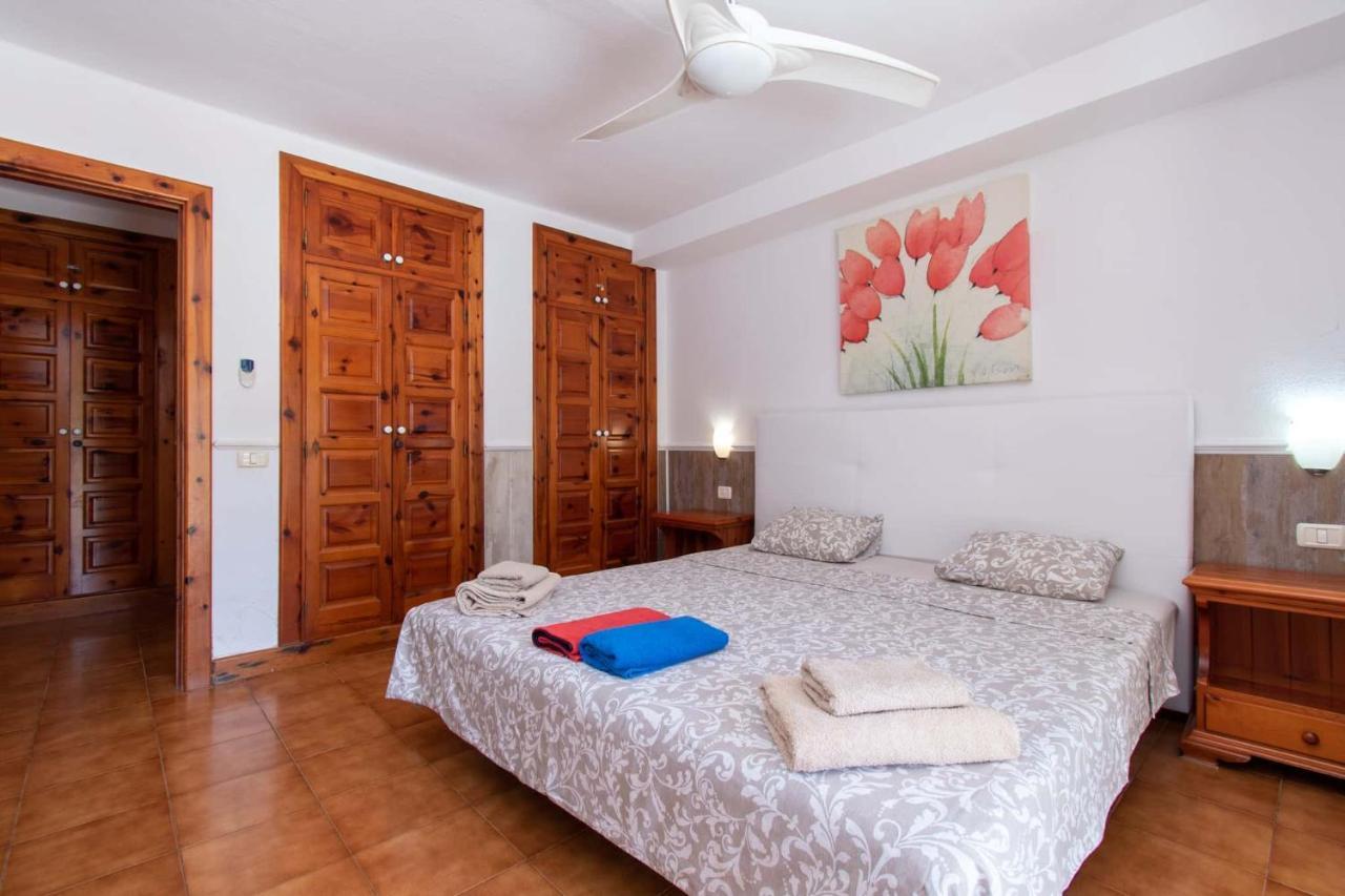 Apartment 1 Bed Near The Pool *