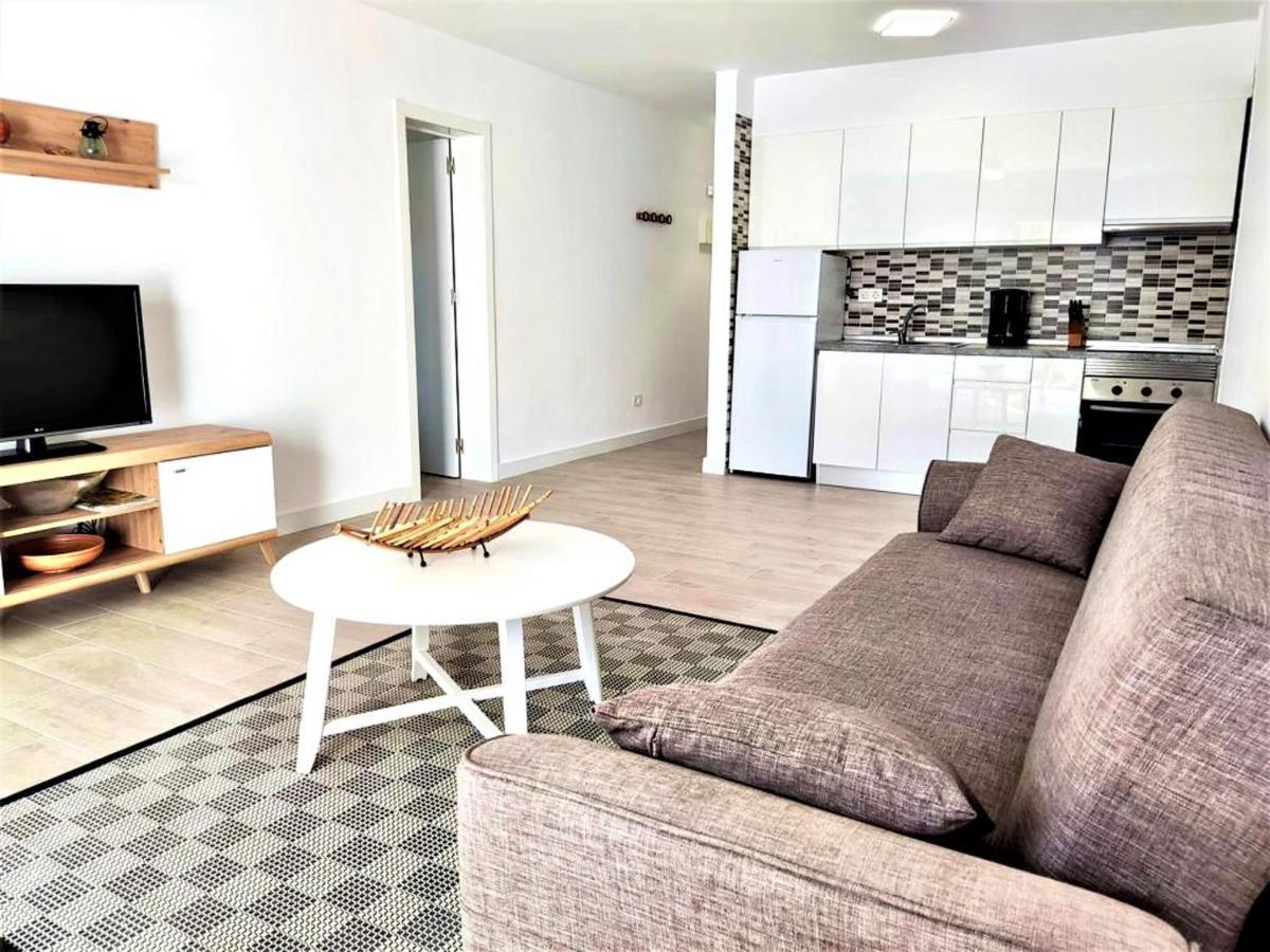 Gold Sand, Huge Terrace, Fast Wi-fi, Sat Tv San Miguel de Abona