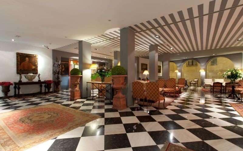 Doña María 4* Sevilla