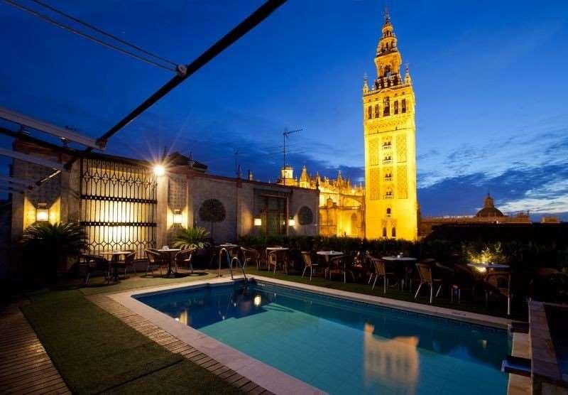 Hotel Doña María
