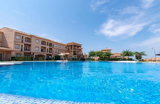 Precioso En Urbanizacion Campo De Golf Apartment