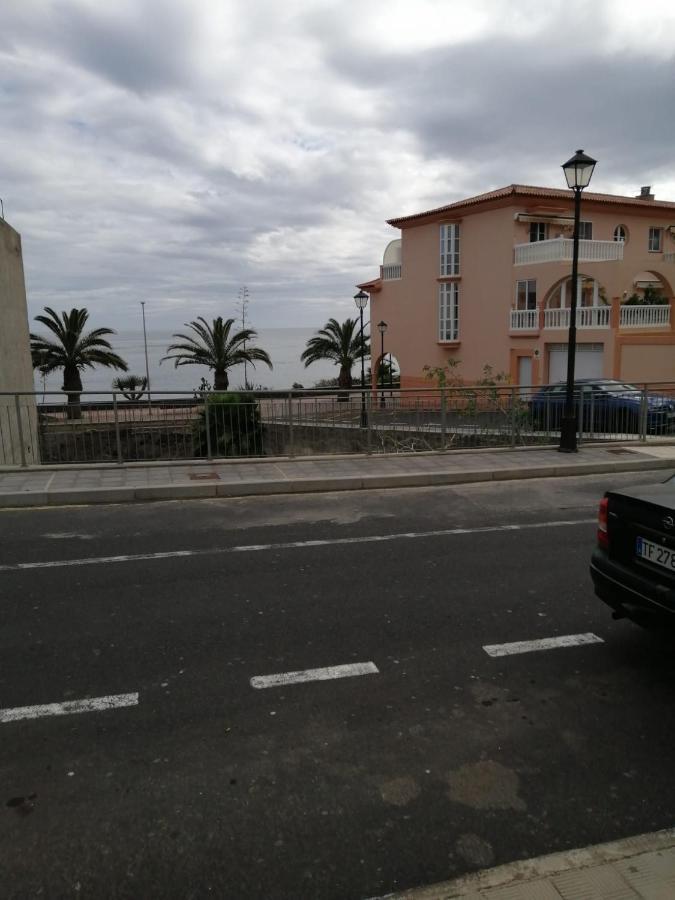 Vista Al Mar. Caleta de Interian