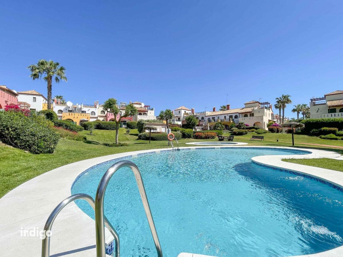 Ann001 Bright Two Bedroom Townhouse Ayamonte