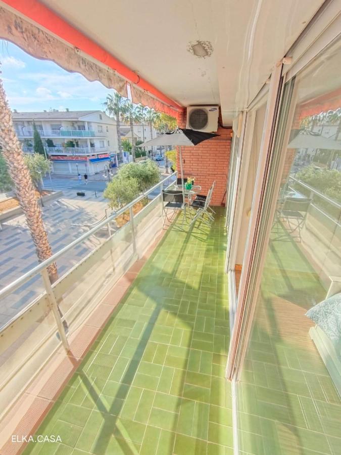 Apartamento Muy Luminoso En Segunda Línea De Mar Apartamento Roda de Berà (Roda de Bará)