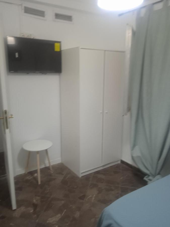 Fantastic Bedroom The Center City Homestay Malaga