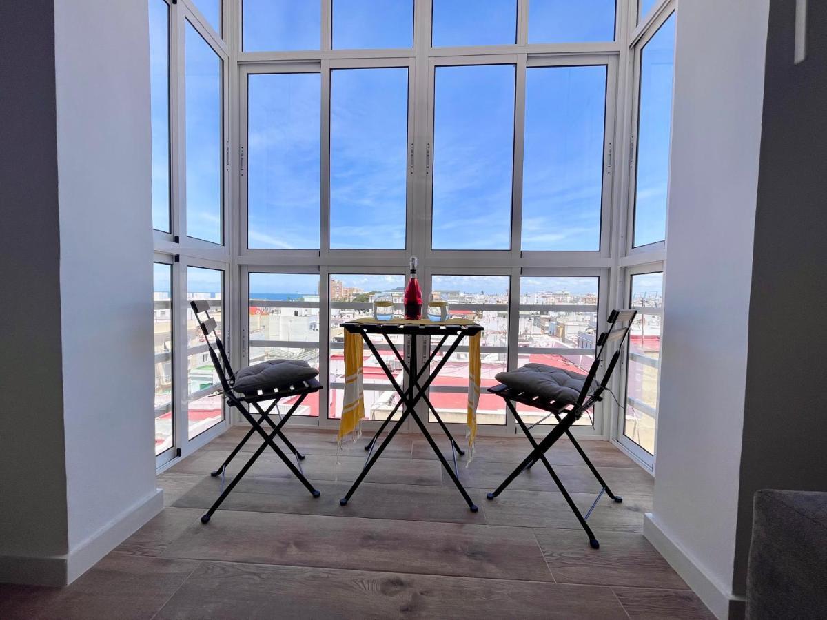 Apartment Gatu El Mirador De La Vina, Preferente Mayores De 25 Anos Y Familias Cadiz