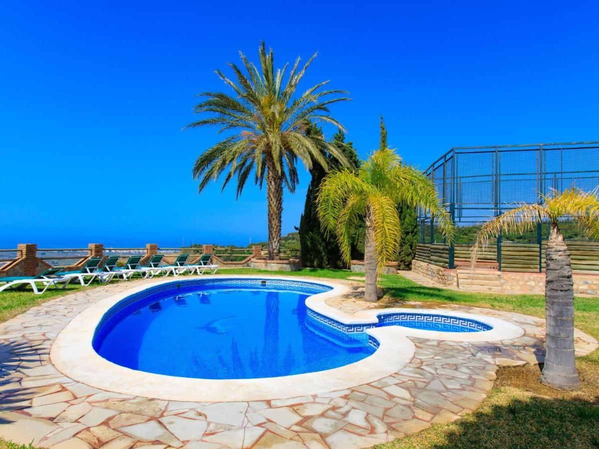 Holiday home Holiday Pepe By Interhome