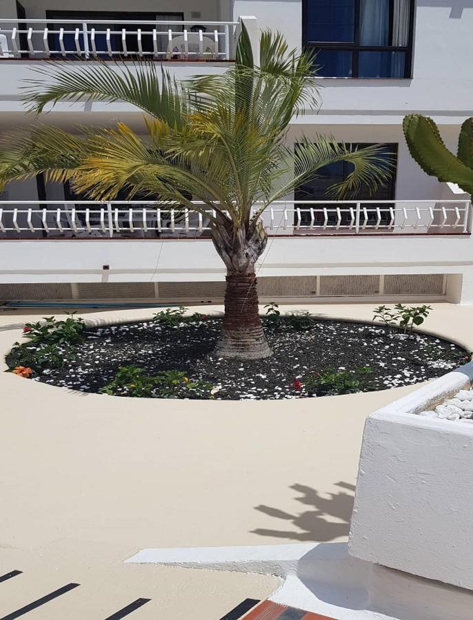 Mantra Del Sur Apartment