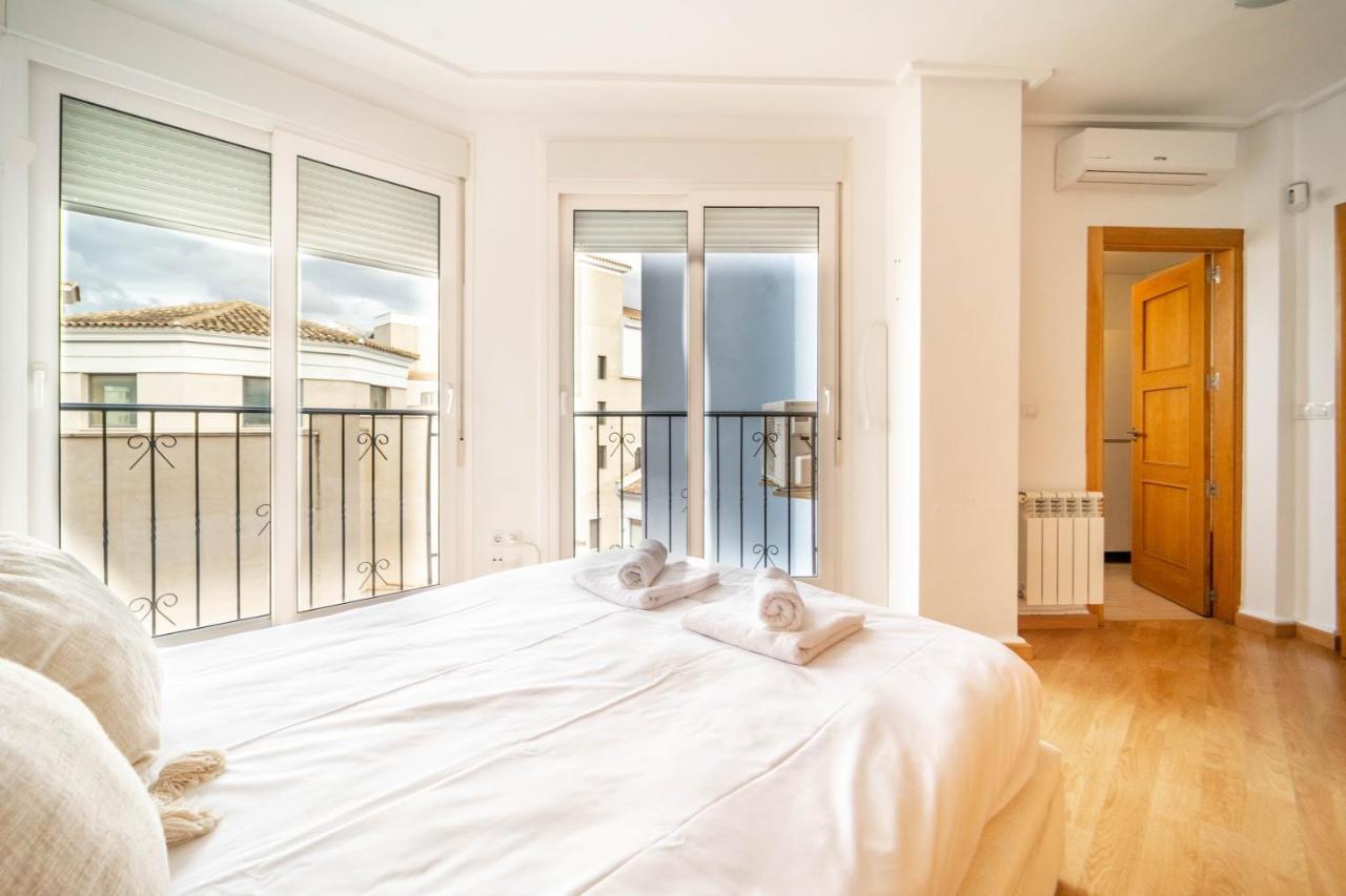 Exclusive 3 Bedroom 2 Bathroom Close To Amenities - Tr921lt Apartamento *