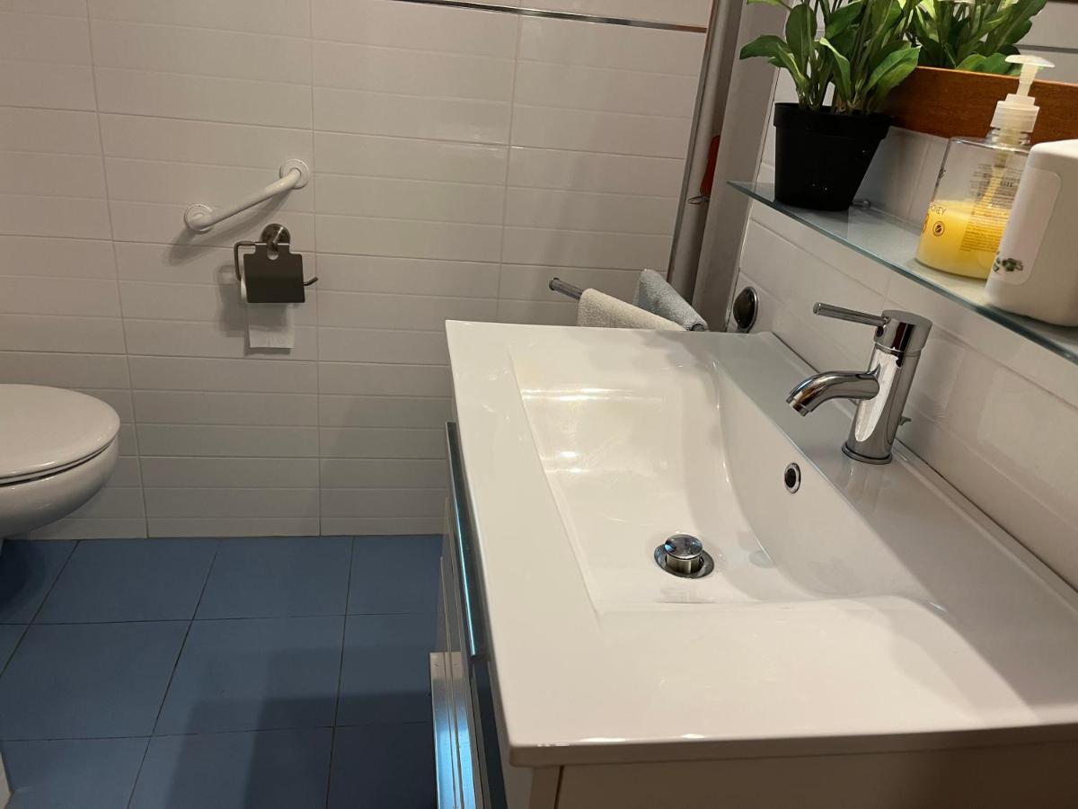 1 Linea Apartamento *