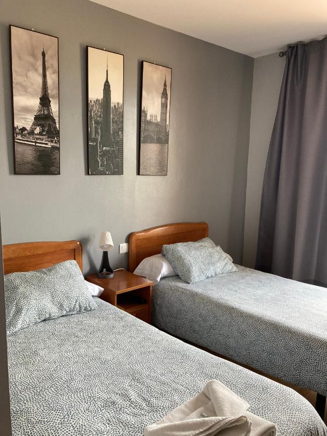 Hostal La Concha 2*