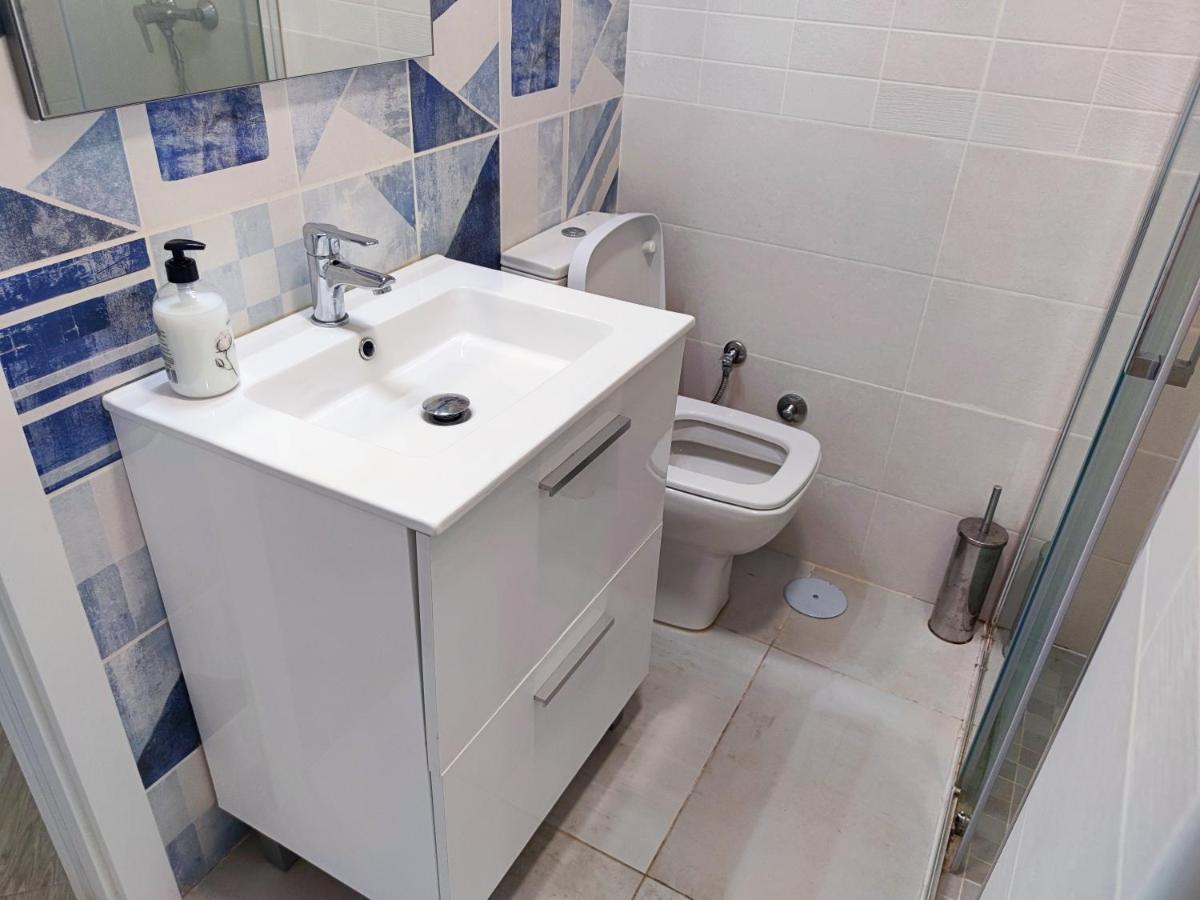 Playa De Americas 600mt From The Internet Free Apartment
