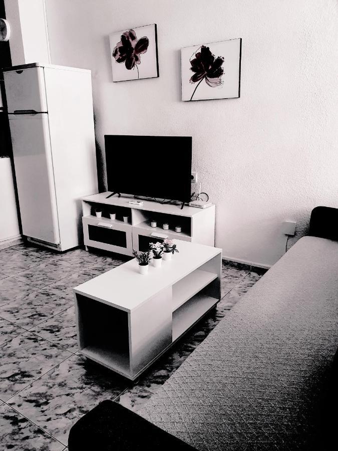 Apartamento Vive Estudio Hércules 38, A 700m De La Playa