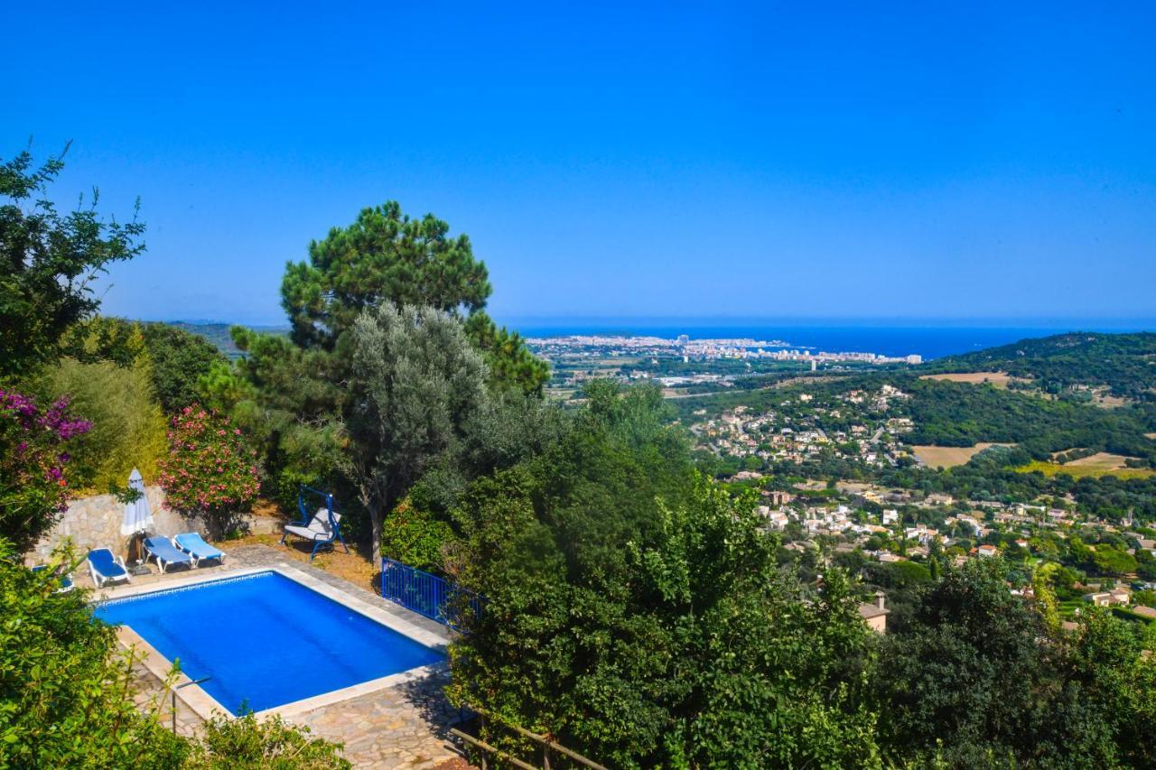Maria With Swimming Pool & Sea View Villa