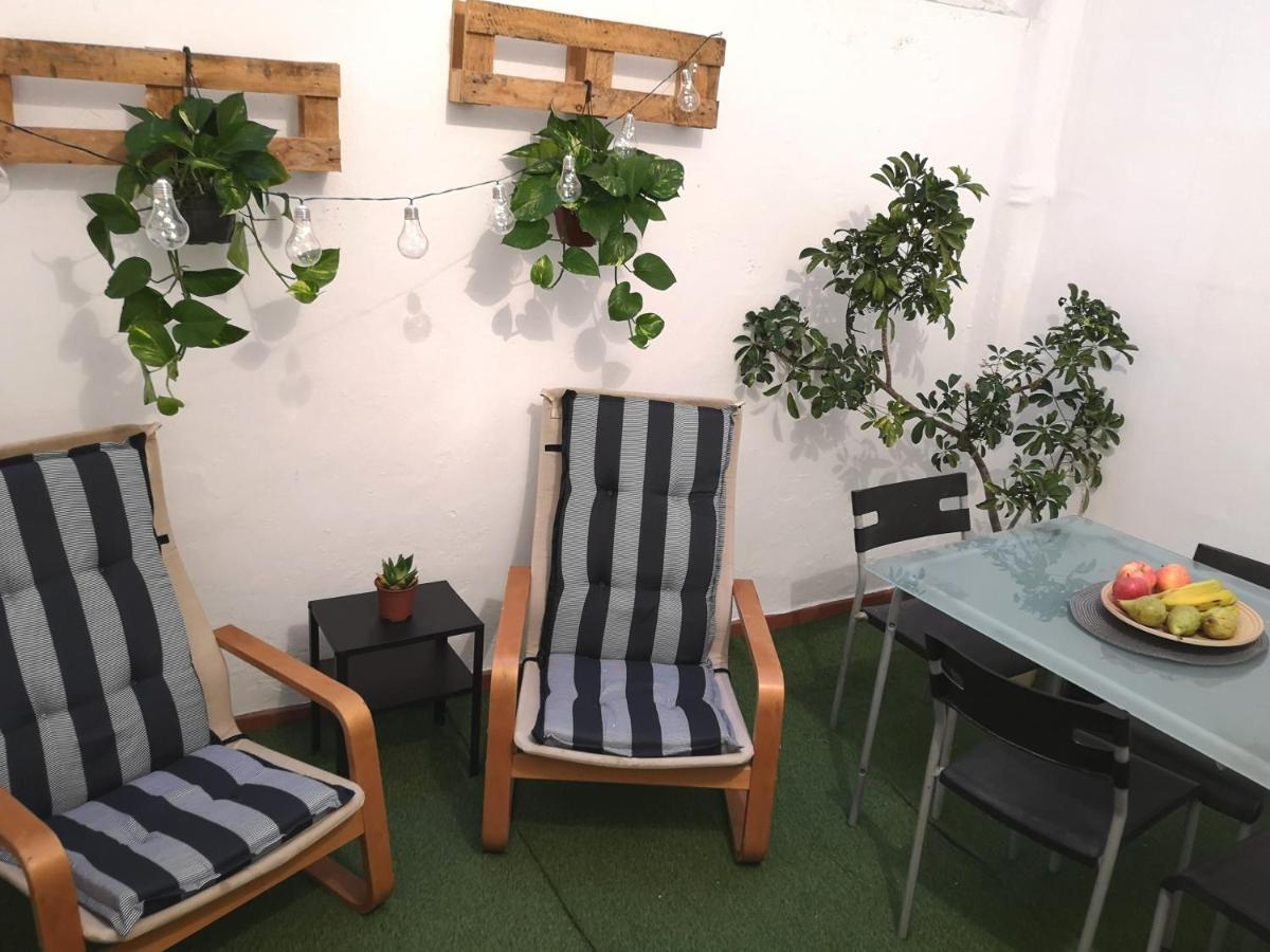 Acogedor Con Excelente Ubicación. Apartamento *
