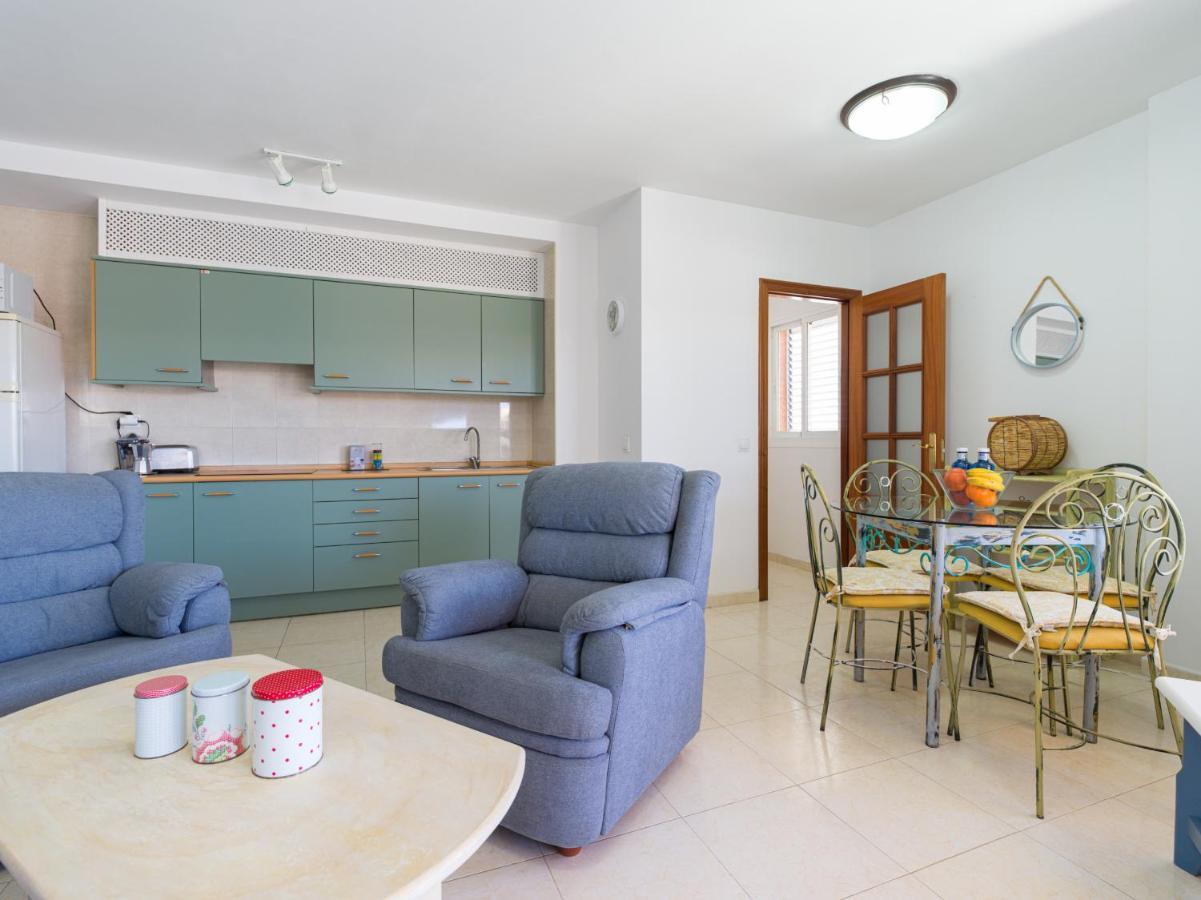 Apartamento Con Terraza En El Puerto De Apartamento Corralejo