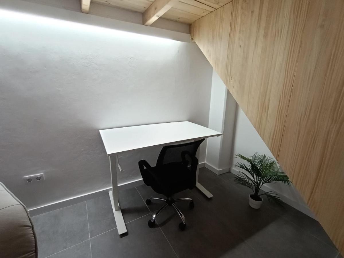 New & Modern Studio Loft 2 Apartment *