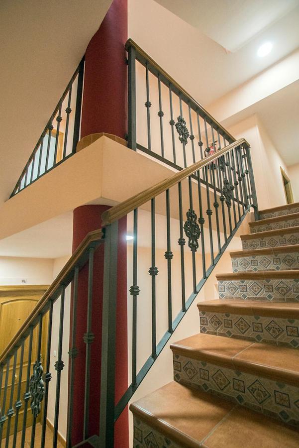 Holidays2torremolinos Bajondillo Super High Speed Wifi & 50m Beach (adults Only) Apartment *