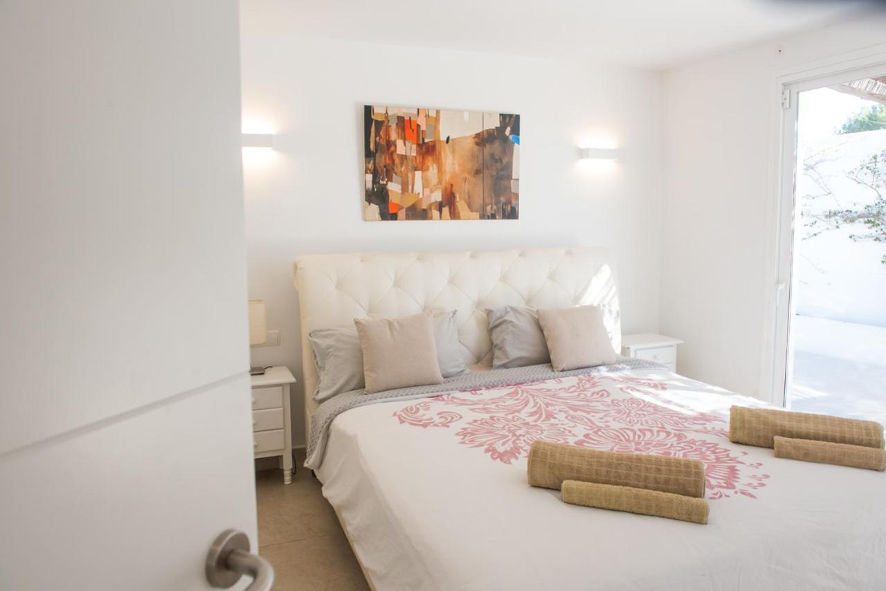 Holiday home Casa Entera Sa Caleta!! *