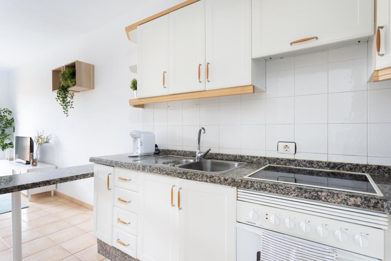 Apartment Home2book Sea Side *