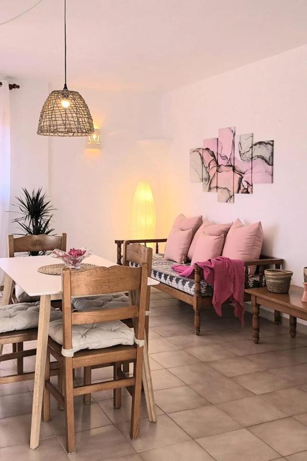 Salas Apartment