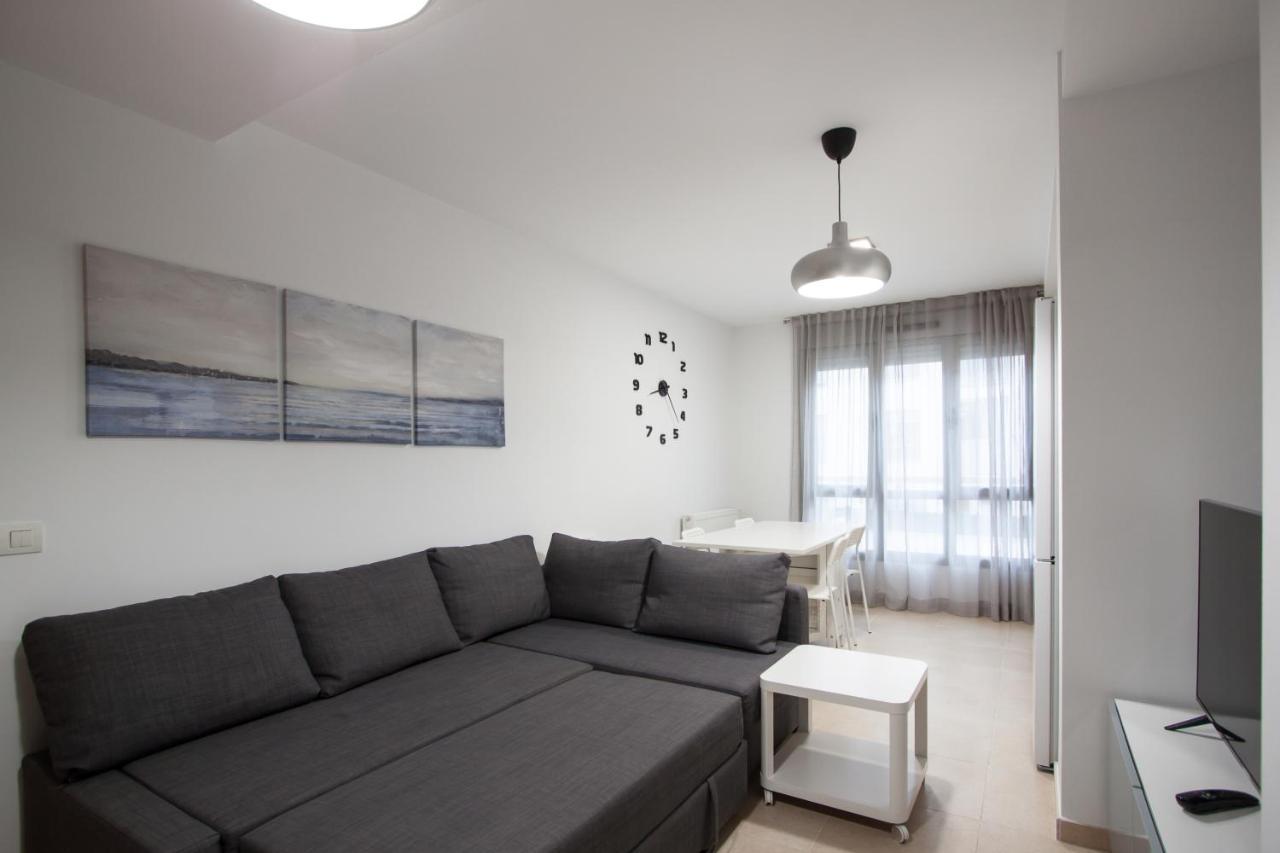 Apartment Esguil, Con Piscina, A 3 Km De La Playa Vut-2995-as