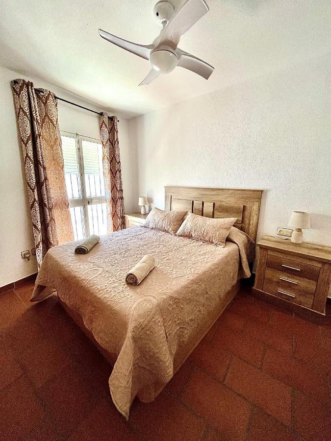 En El Casco Histórico, A 5 Min Playa. Apartamento Conil De La Frontera