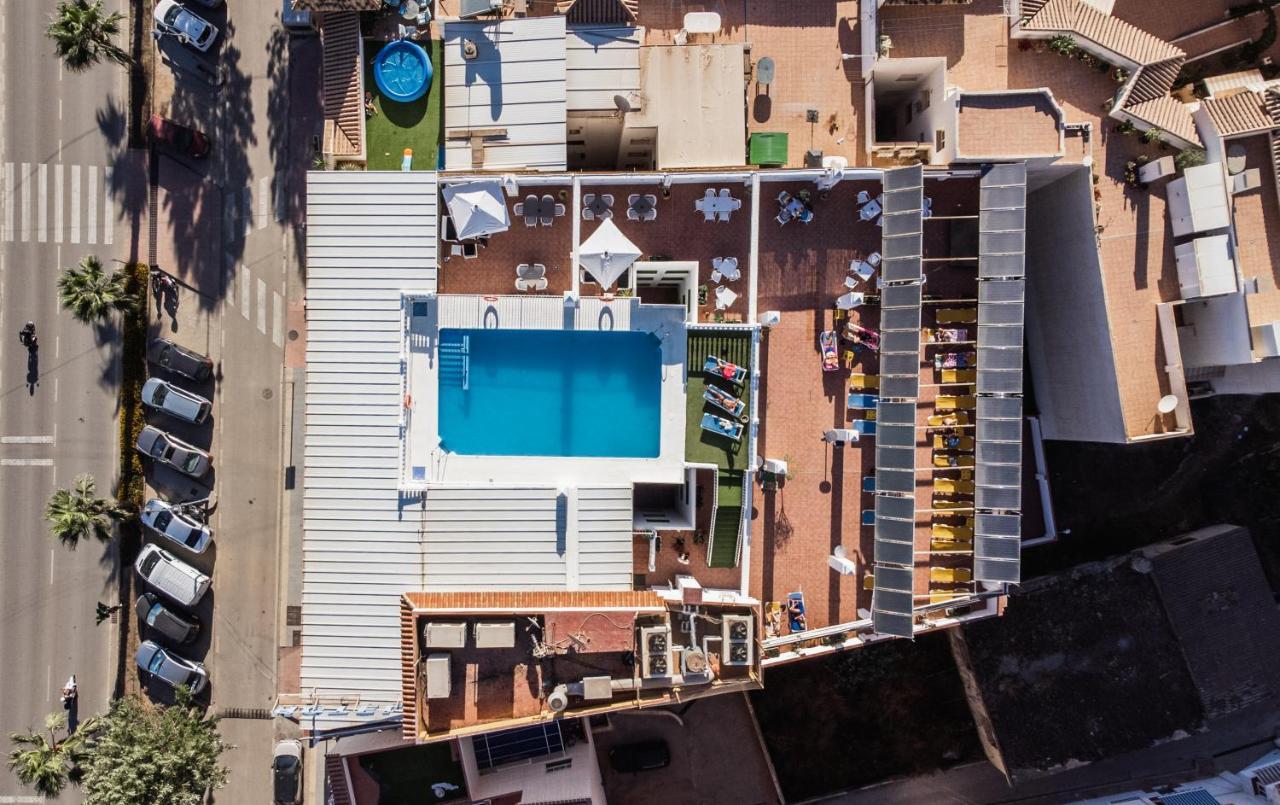 Urban Costa Hotel