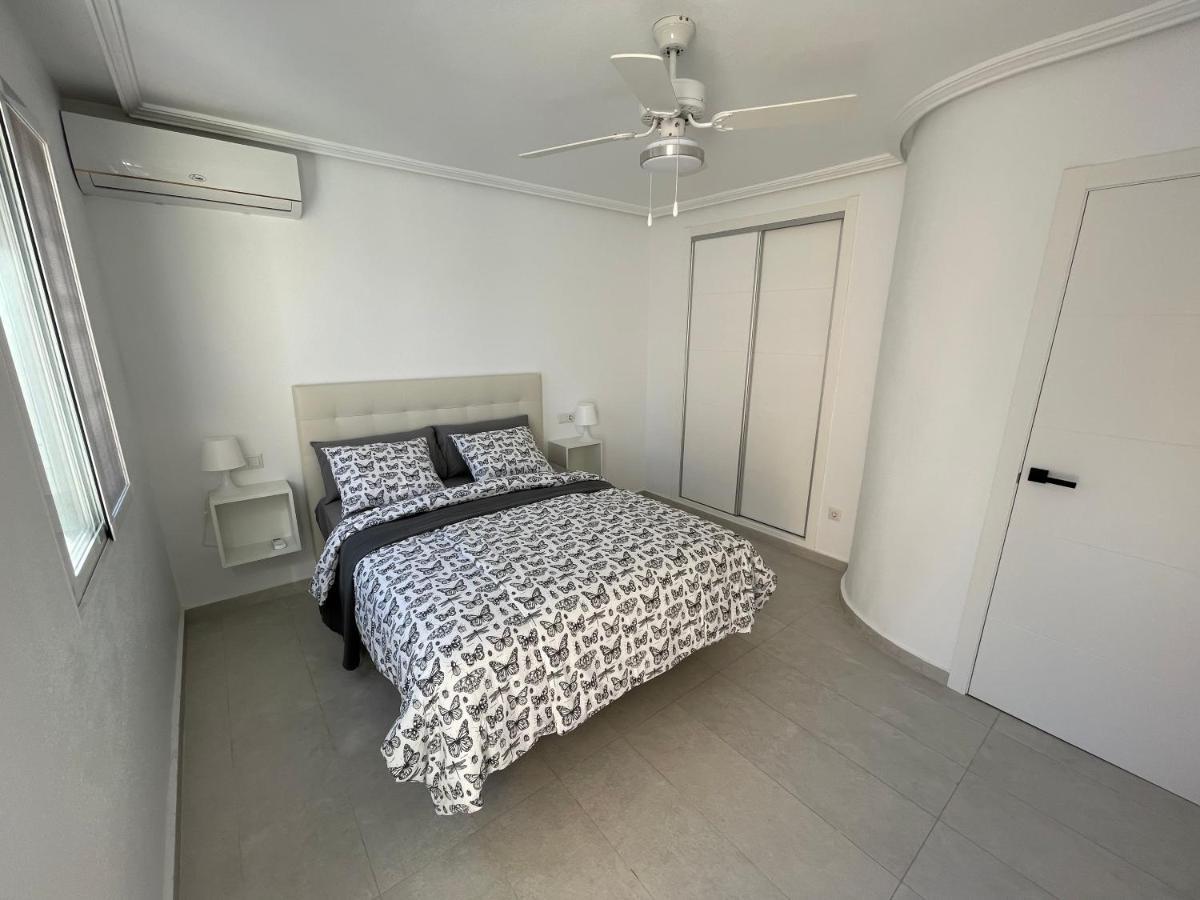 Casa Alexandra - Cosy 2bedroom Duplex Apartamento Torrevieja