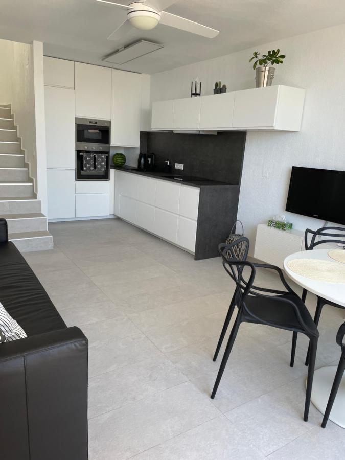 Casa Alexandra - Cosy 2bedroom Duplex Apartamento