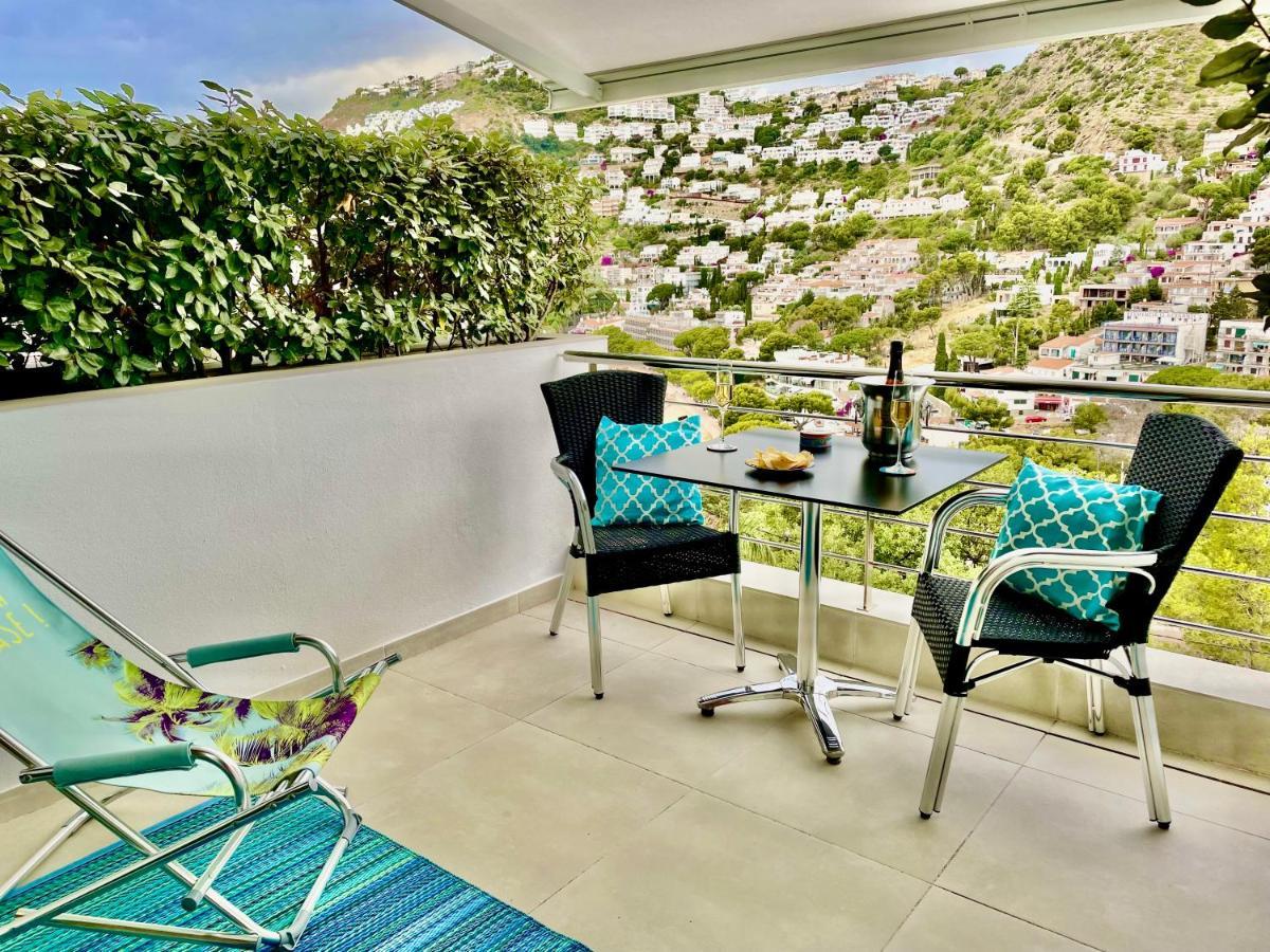 Apartment Castell Blau Roses