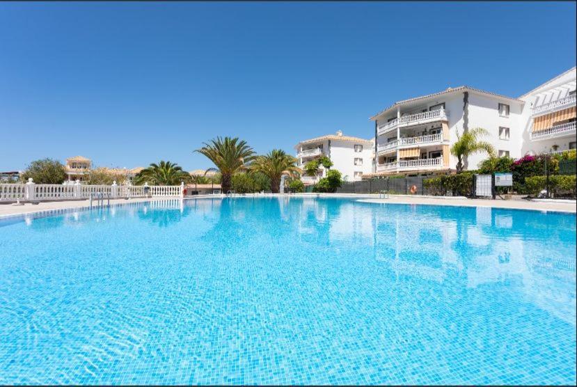 Paddle & Tennis Courts And Swimming Pool Cristianos Apartment Arona (Tenerife)