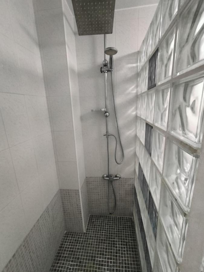 Piso En Conil, 1º Linea De Playa Con Wifi Gratis Apartment *