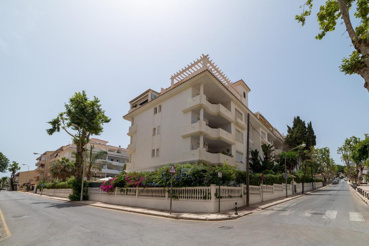 Iloftmalaga ático Carihuela Apartamento