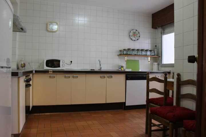 Amplio Y Luminoso Apartamento En El Centro De Villaviciosa *