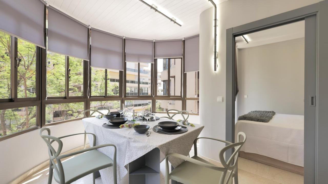 Apartamento El árbol - Rooftop Pool - Puerto Deportivo Marbella