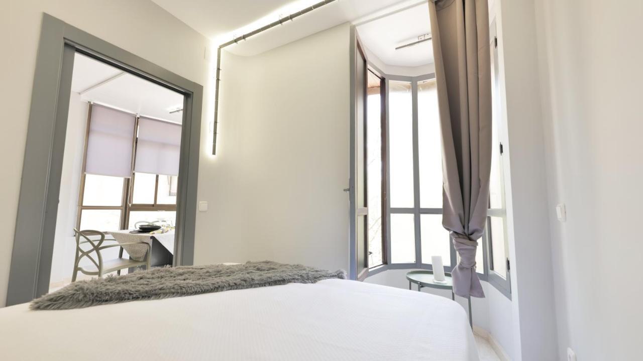 Apartamento El árbol - Rooftop Pool - Puerto Deportivo Marbella