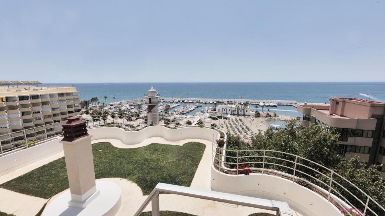 El árbol - Rooftop Pool - Puerto Deportivo *