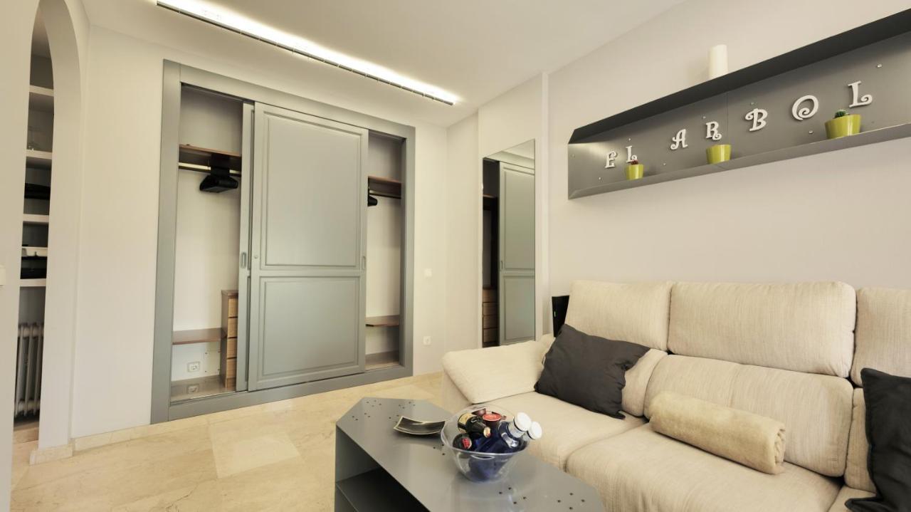 Apartamento El árbol - Rooftop Pool - Puerto Deportivo Marbella