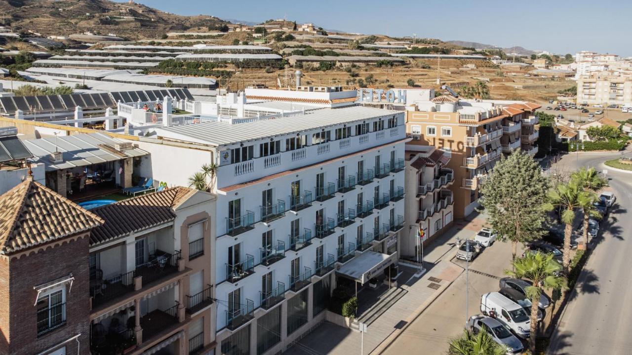 Urban Costa Hotel