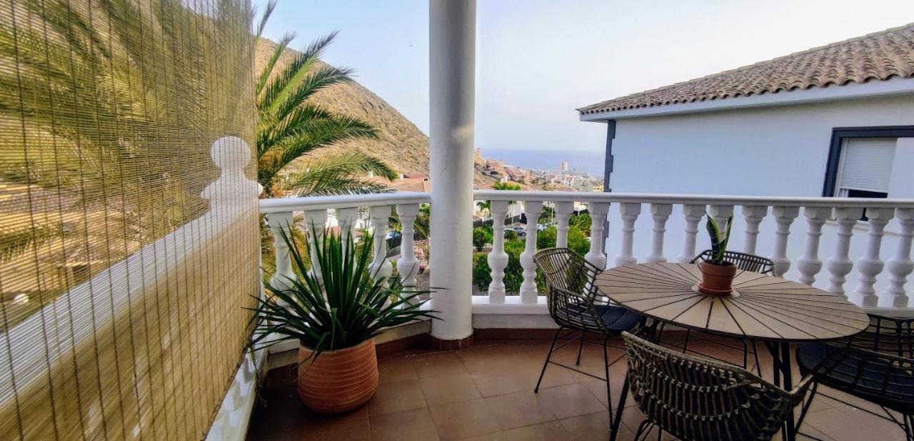Apartment Paddle & Tennis Courts And Swimming Pool Cristianos
