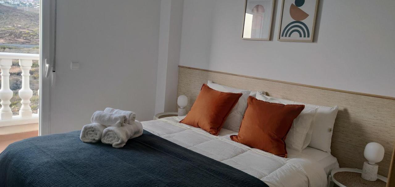 Apartment Paddle & Tennis Courts And Swimming Pool Cristianos *