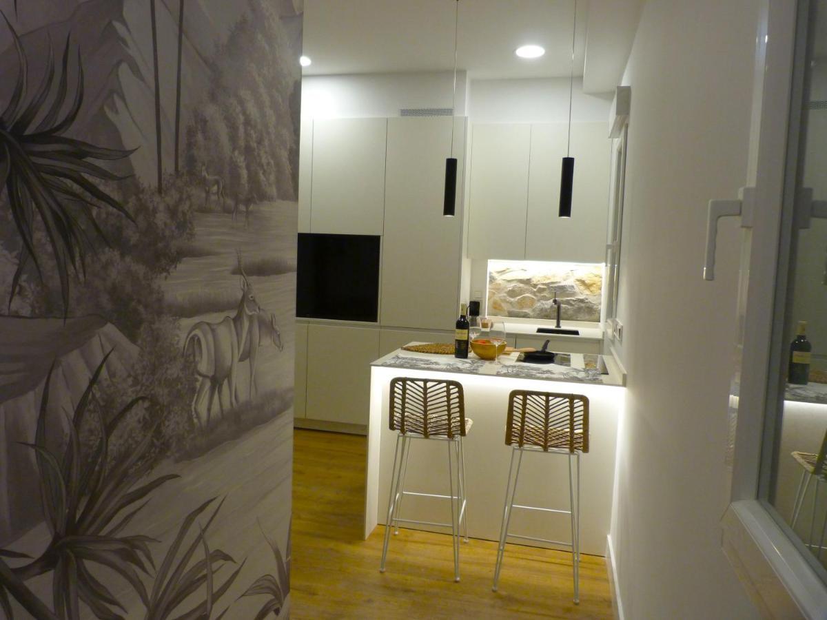 Apartment Chic Gran Via, Nuevo De Diseno En Gros By Chicdonosti San Sebastian
