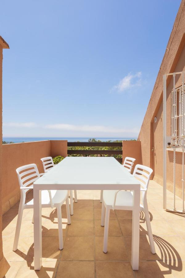 Fresh Penthouse With Great Sea Views