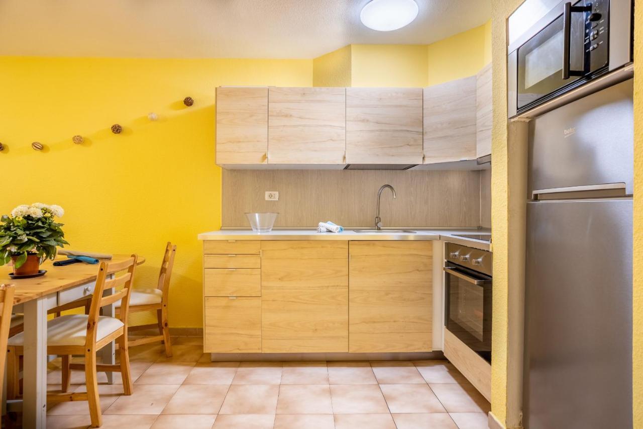 Apartment Castle Harbour Feel Like Flat Cristianos By Lovetenerife