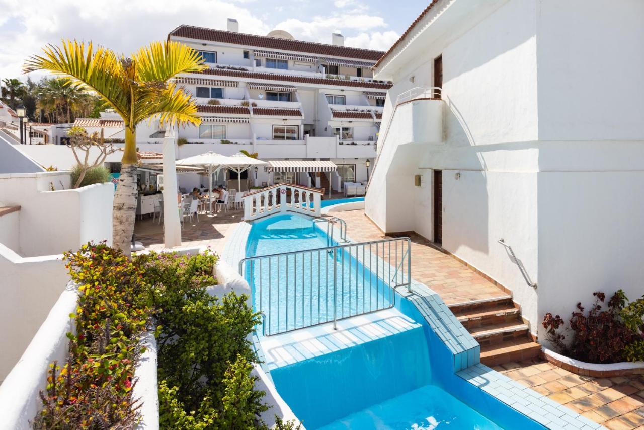 Precioso Alojamiento Con Piscina En Urbanización *
