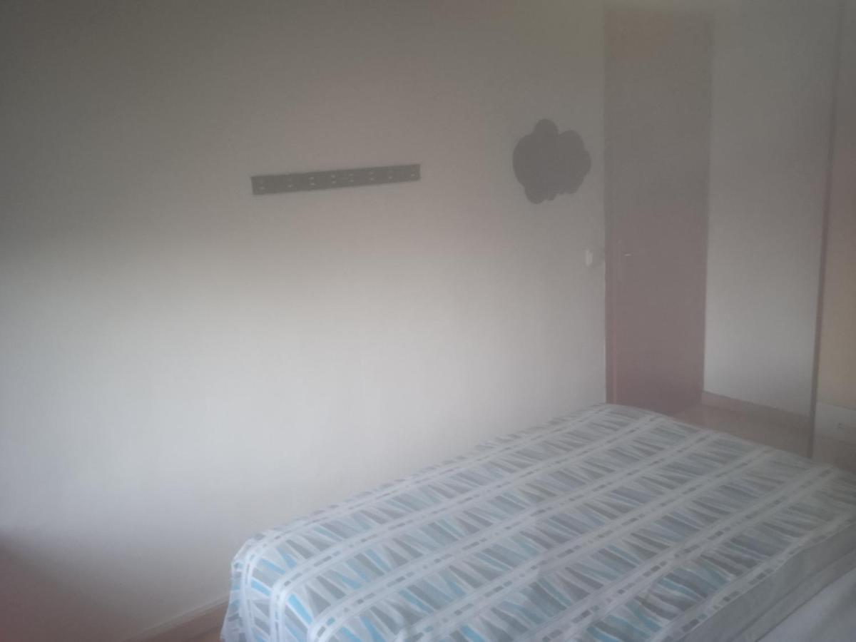 Bloque De Viviendas Campsite